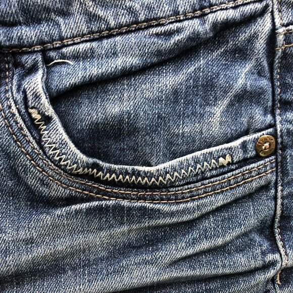 TJC Womens Jeans Size 8 Blue Denim Distressed Bootcut Leg Casual Retro Classic - Picture 14 of 16